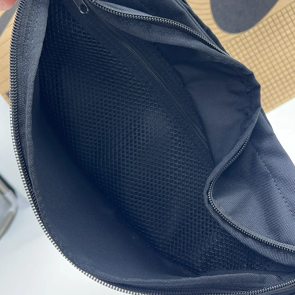 Nike Black White Belt Bag Nike Heritage Waistpack (3L) & Fanny Pack
Black 
NWT - Picture 12 of 16